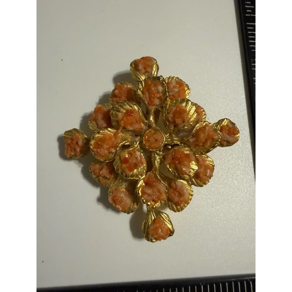 Vintage Gold Tone Faux Coral Chip Cluster‎ Brooch Pendant Cross Floral Design